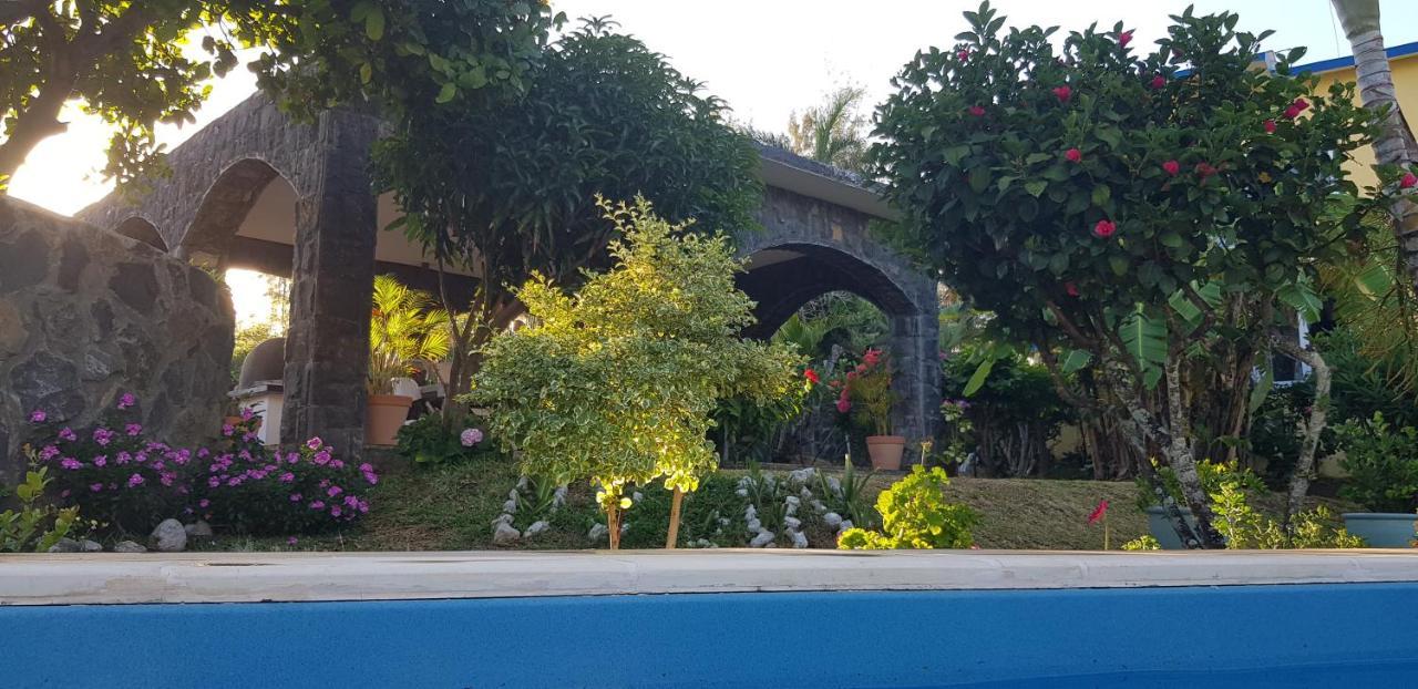 Hotel Tibambari Bouchon Exterior foto